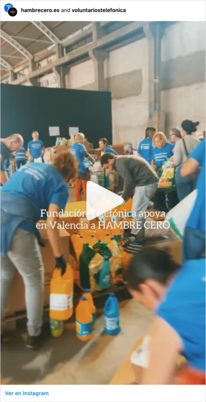 Desde Hambre Cero nos ha llegado este emotivo mensaje: "No son voluntarios, son guerreros, que están trabajando aquí, en una de nuestras naves. Y sin vosotros no habría sido posible repartir más de 400 toneladas de ayuda humanitaria."